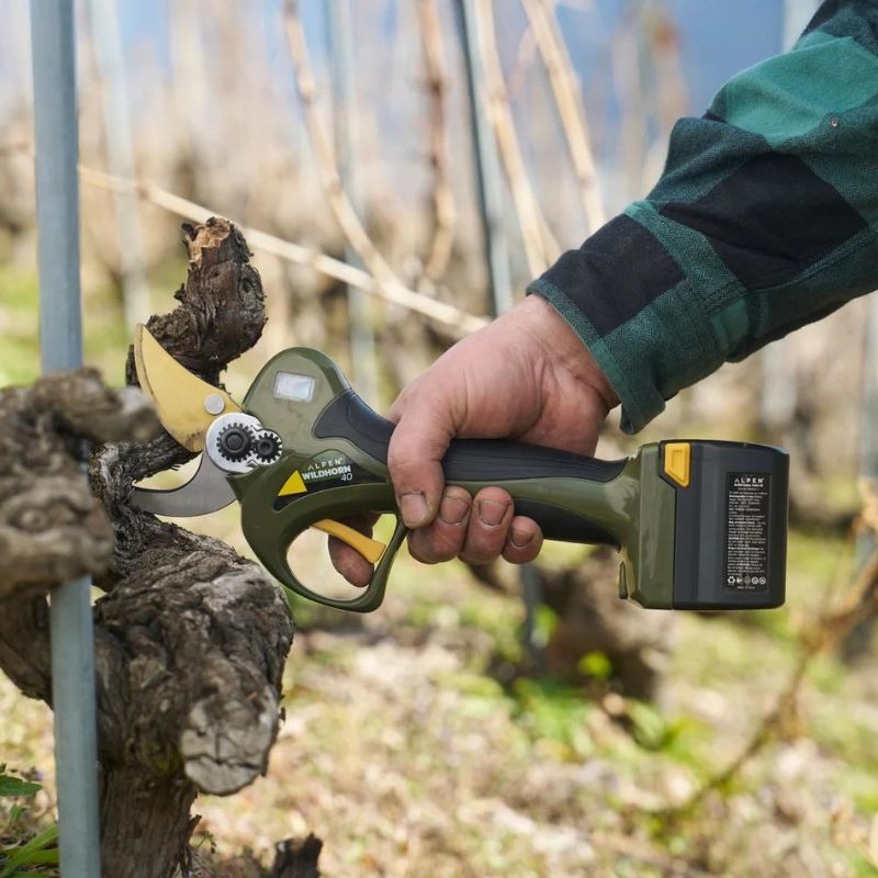 Wildhorn 40 Electric pruning shear with FELCO Blades Cut 1.6