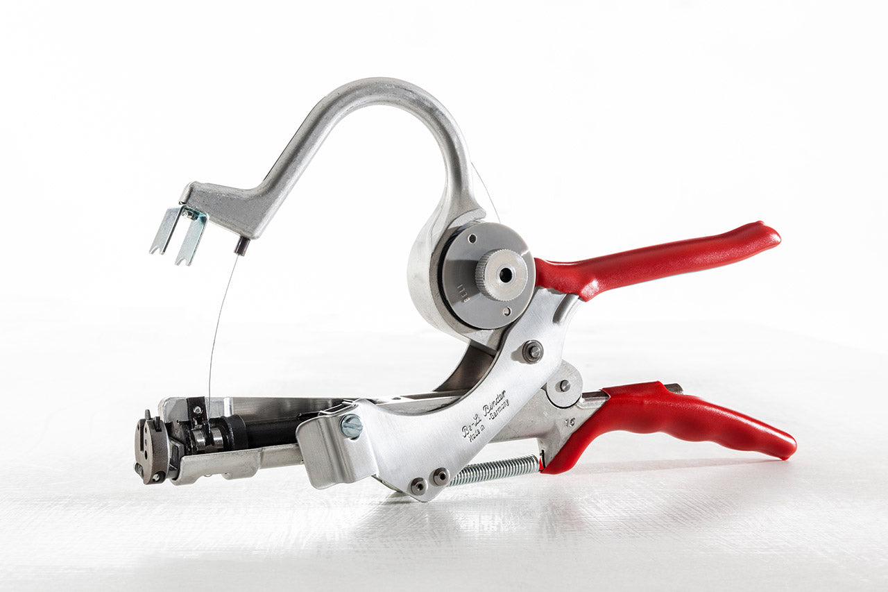 Beli Vine Tying Tool