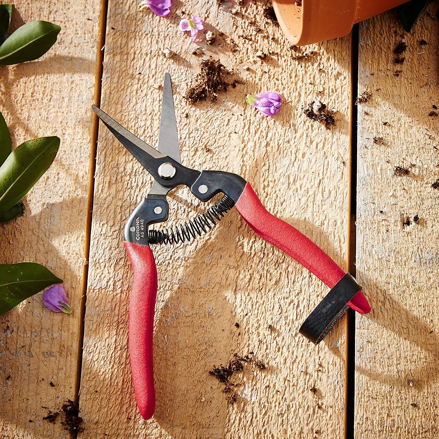 Corona Needle Nose Long Harvest Snips AG-4930